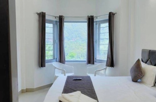 Bullawala Hotel | Hotel The Komfy Stayz Dehradun