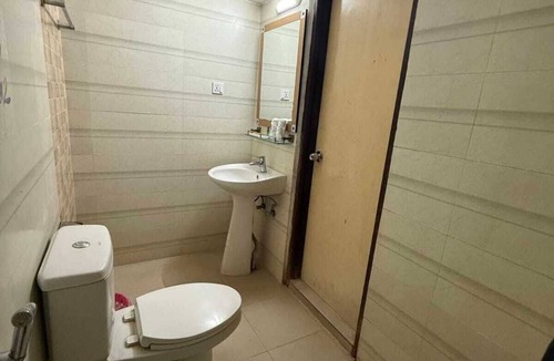 Uttara Hotel | Hotel The NAS Residence