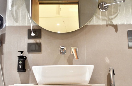 Bhavnagar Hotel | Hotel The Sankalp Retreat