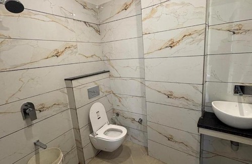 Amritsar Hotel | Hotel U V 2 mins from golden temple
