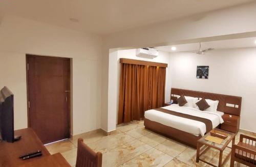 Changanacherry Hotel | Hotel Vani