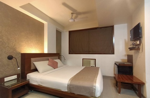 Thane West Hotel | Hotel Vinyasa