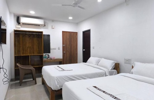 Gokarna Hotel | HOTEL VISARA GRAND GOKARNA