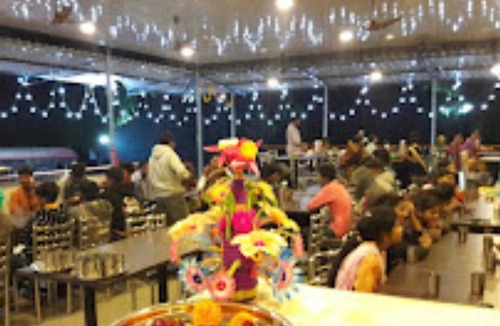 Ratnagiri Hotel | HOTEL VRINDAVAN NIWALI