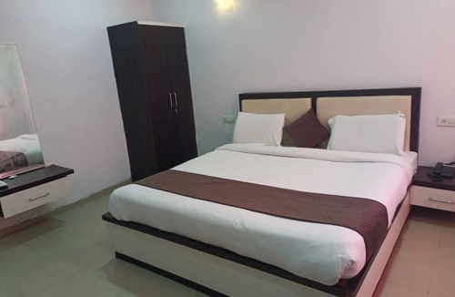 Dabok Hotel | Hotel White Tulip