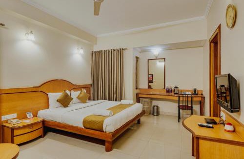 Kolhapur Hotel | Hotel Woodland