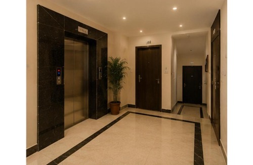 Noida Hotel | Hotel Zenzero Stay - Sector 19, Noida