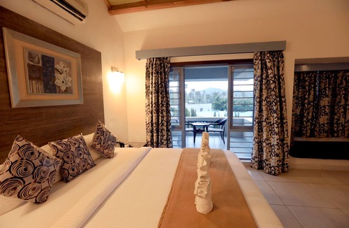 Abu Road Resort | HummingBird Resort Luxurious Resort in Mount Abu