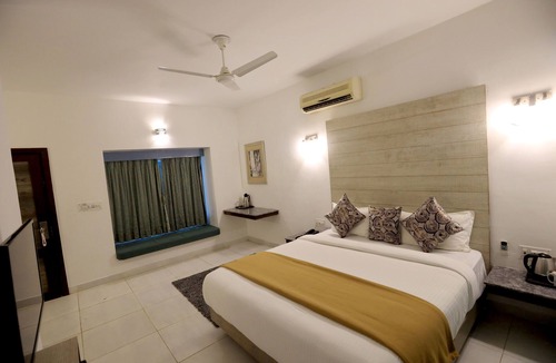 Abu Road Resort | HummingBird Resort Luxurious Resort in Mount Abu