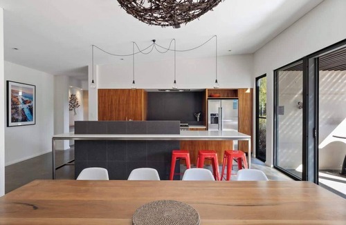 Yallingup House | Inji Dreaming—Bushland Retreat near Injidup Beach