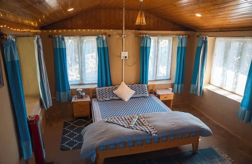 Palampur House | Ira's Hideaway "Mud and Bamboo House overlooking Palampur'