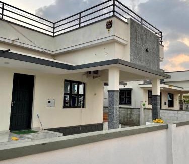 Inna Villa | Iraj Arunetra