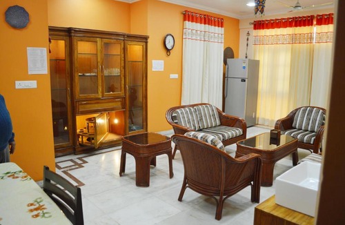 Gomti Nagar House | ISH ATITHYA CORPORATE SERVICED APARTMENTS WITH MODULAR KITCHENS in LUCKNOW, IN