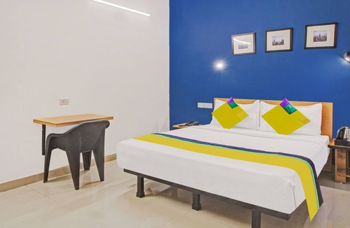 Pimpri - Chinchwad Hotel | Itsy By Treebo - Aura Homes