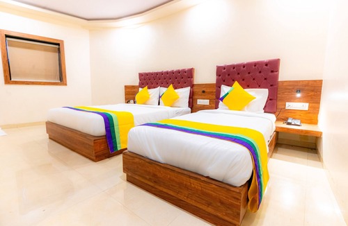 Prabhadevi Hotel | Itsy Hotels Elegant