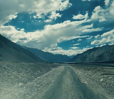 Leh House | ITW- Into The Wild Camps , Tyakshi , Leh