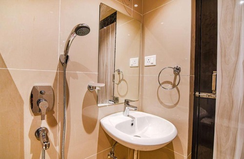 Kolkata Hotel | J P Guest House