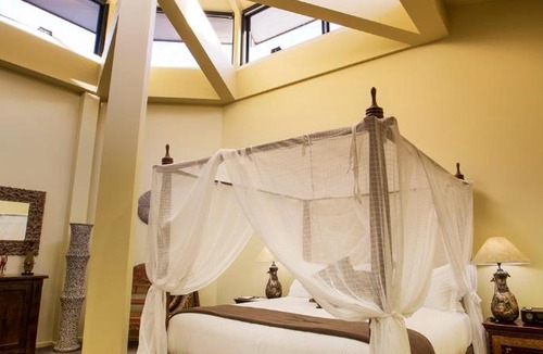 Yarralumla Hotel | Jamala Wildlife Lodge