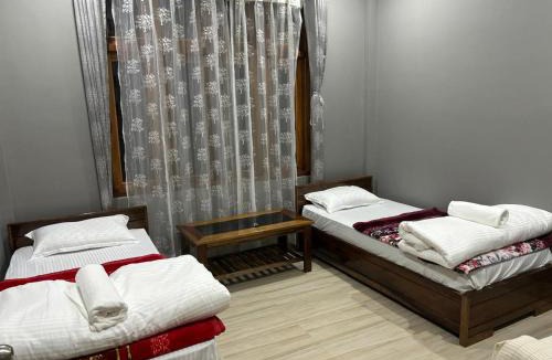 Bomdila House | JC Homestay, Dirang
