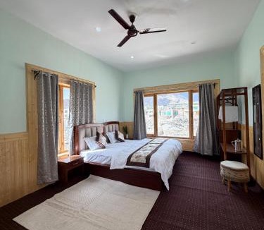 Leh House | Jhi-Dhey Guest House