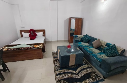 Sualkuchi Hotel | Jironi Residency In