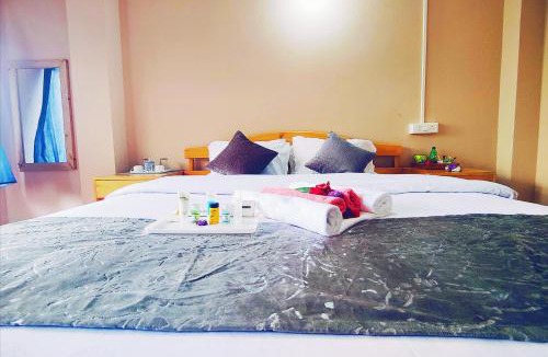 Lachung Hotel | Jo'stel Snowcap Regency