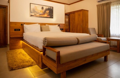 Chirayinkil Villa | Kaayal Luxury Villa Varkala Private Lakefront Retreat