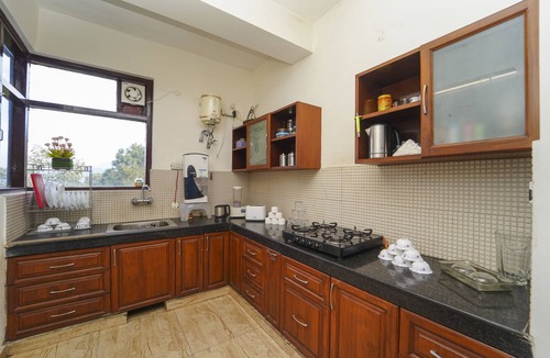 Kasauli Villa | Kalmia Kasauli 3BHK Villa : King sized bed +Bonfire +WiFi+ Cook