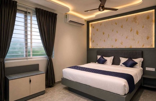 Pollachi Hotel | Kandha Residency