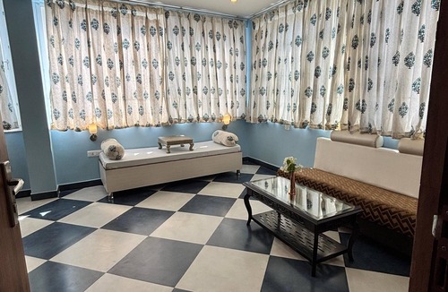 Gulab Sagar Hotel | Kankariya Heritage