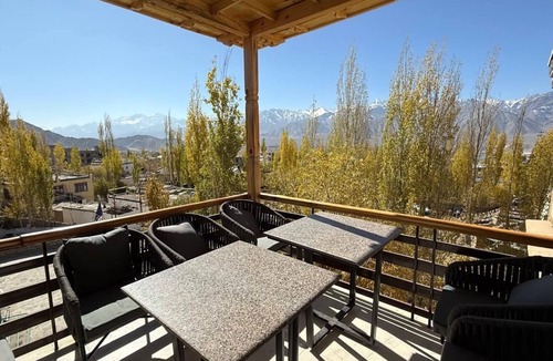 Leh Hotel | Kashi Ganga Inn