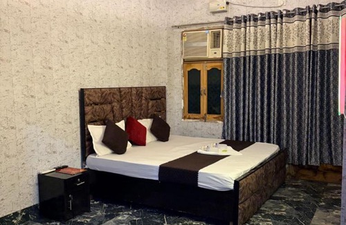 Varanasi House | Kashi Vishwanath guest house