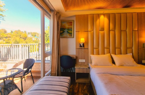 Dalhousie Hotel | Katson Blue Dalhousie