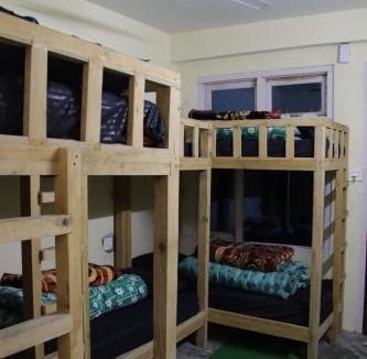 Jibhi Bed & Breakfast | KD RiverView Jibhi Tirthan