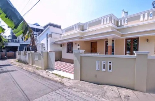 Irinjalakuda House | Kerala Treasure Room