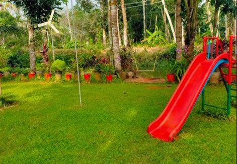 Ettumanoor Hotel | Kgees Homestay Pool & Hall near Medical College Arpookara Kottayam