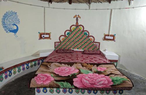 Bhuj Hotel | Khoyla Homestay