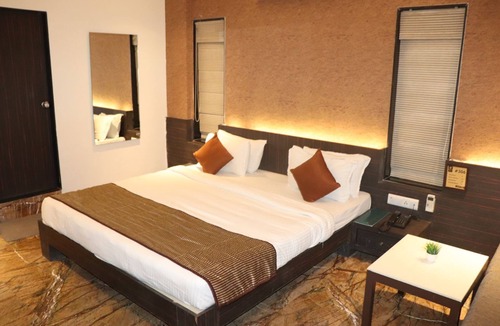 Rajkot Hotel | King's Kraft Stay Inn Rajkot