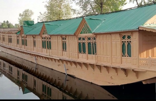 Nagin Bagh Hotel | Kings Houseboats