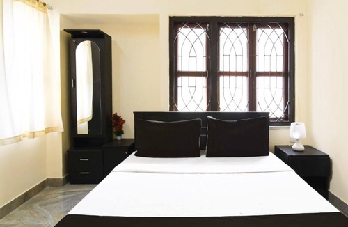 Sector II Hotel | Kiya Kedia Niketan Salt Lake