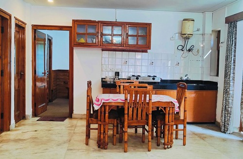 Gadherni Cottage | Knight Suites - Premium Cottage