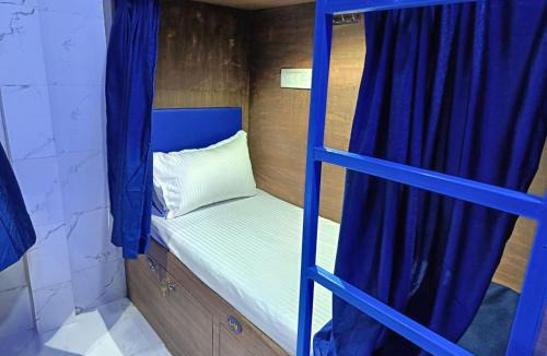 Jogeshwari East Hostel | Kohinoor Dormitory