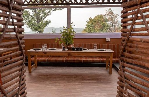 Almora House | Krishna Cafe and Chandra Home Stay