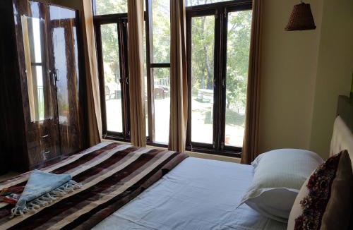 Sidhpur House | La Montana
