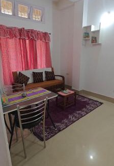 Sualkuchi Apartment | La Paloma