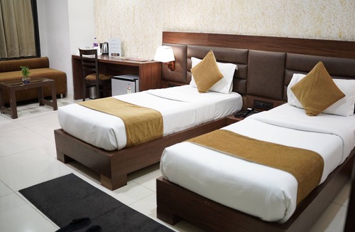 Bhopal Hotel | La Pearl - Bhopal