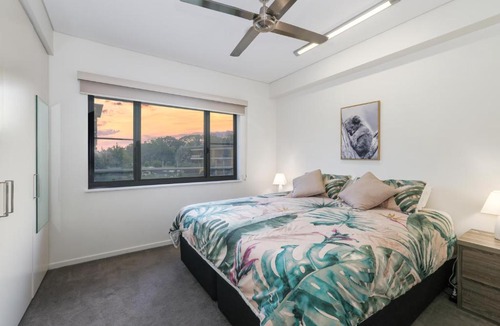 Darwin City Centre Apartment | Lagoon Glow - Waterfront Sunsets and Poolside Days