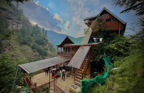 Banjar Villa | Laida Holiday Homestay-DBR Wooden Cottage