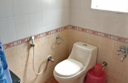 Bengaluru Bed & Breakfast | Lake Habitat Serviced Apartments