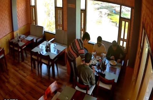Nako Hotel | Lakeside Nako Hotel & Restaurant